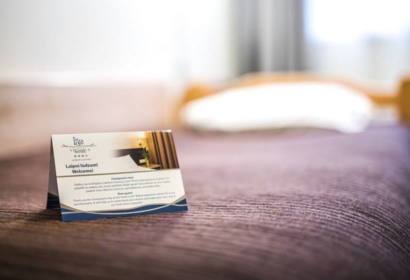 اتاق کلاسیک یک تخته, Liva