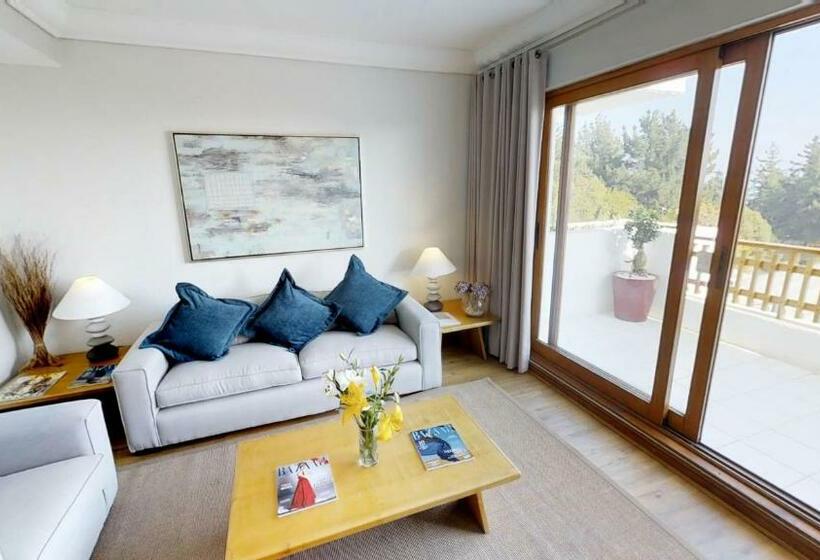 جناح عائلي, Marbella Resort