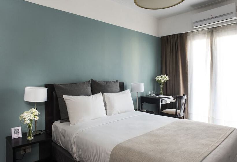 غرفة قياسية سرير مزدوج, Rochester Hotel Classic