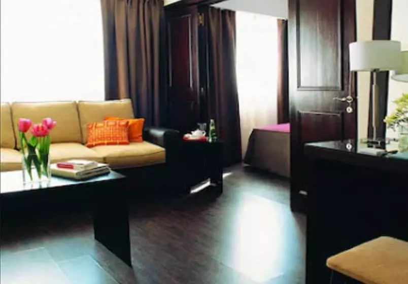 اتاق لوکس, Rochester Hotel Classic