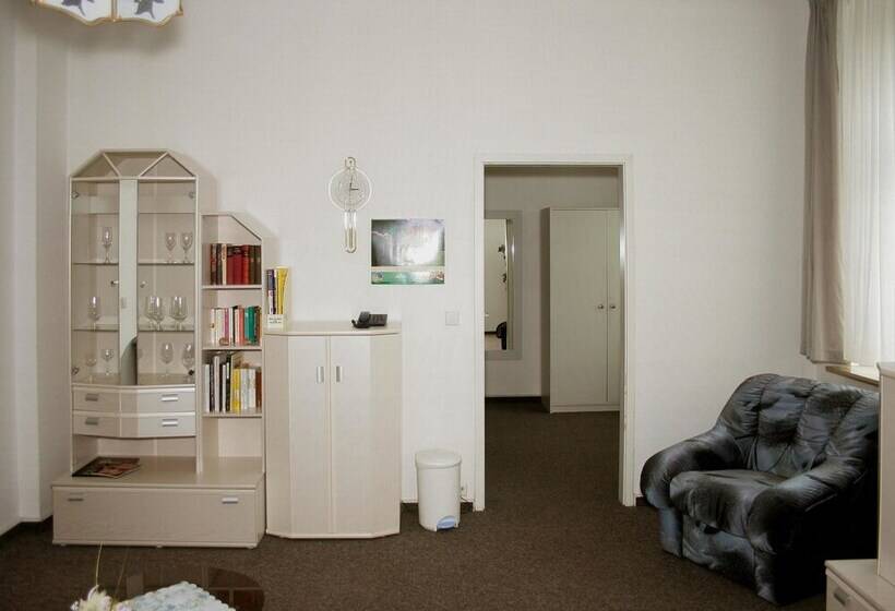 스위트, Sachsischer Hof