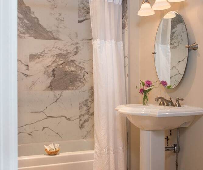 غرفة قياسية, The Essex Resort & Spa