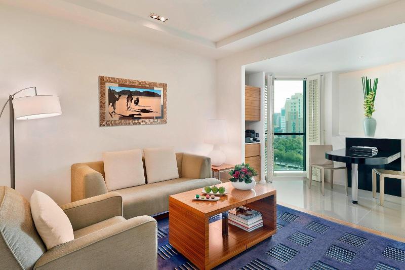 سوئیت کلاب, The Ritzcarlton, Bahrain