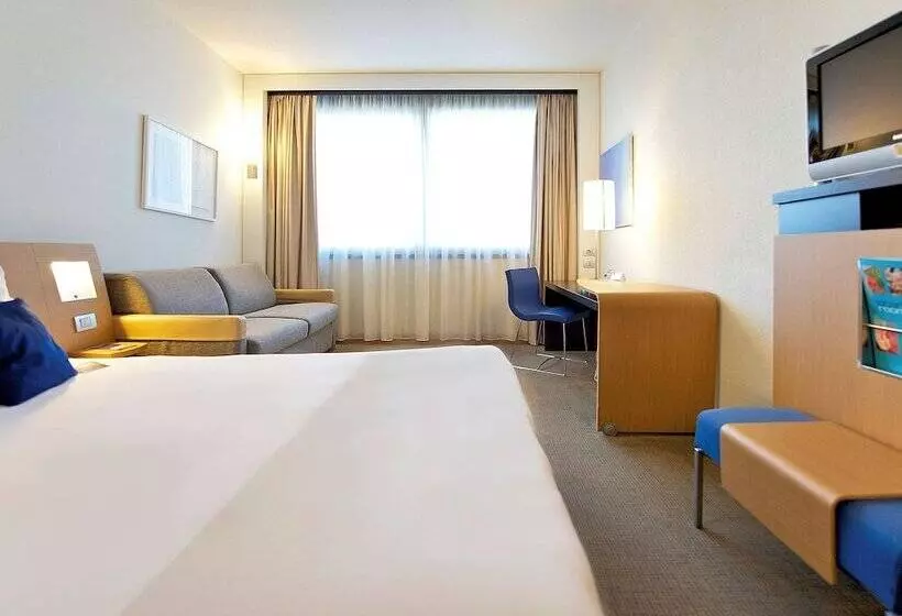 Standard-huone Parivuode, Novotel Genova City
