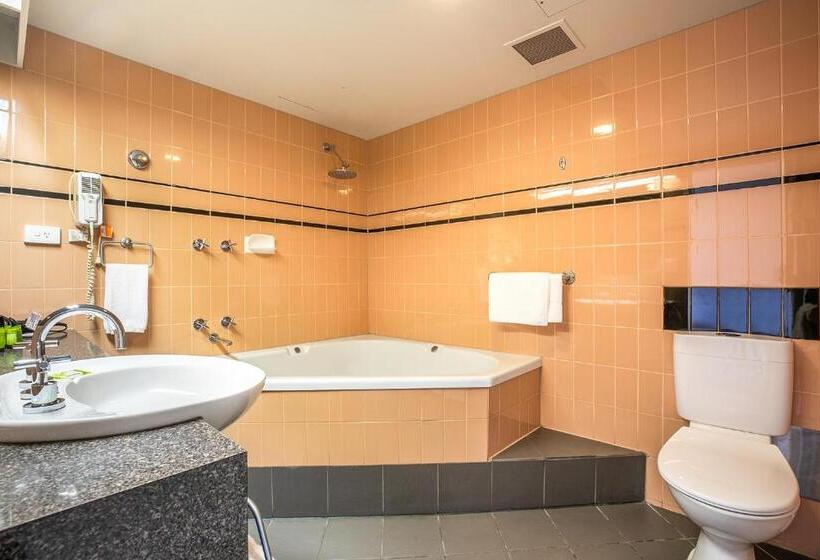 סטודיו סטנדרטי מיטת קווין, Nightcap At York On Lilydale