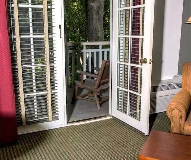 ダブルベッドスタンダードルーム, Brasstown Valley Resort & Spa
