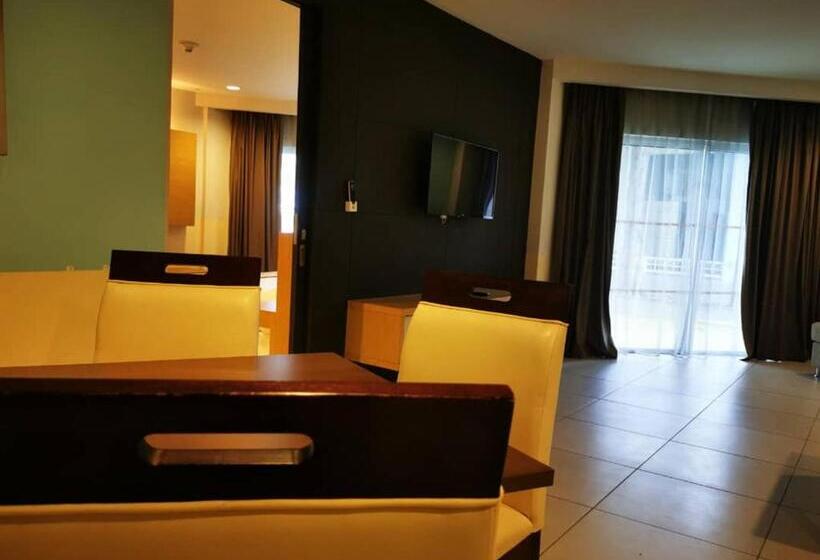 주니어 스위트, Century Langkasuka Resort Langkawi