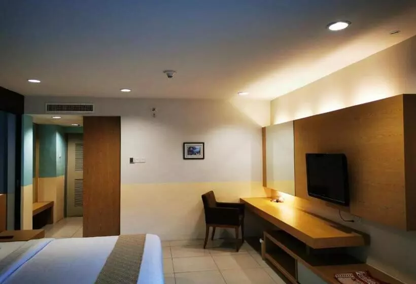اتاق لوکس خانوادگی, Century Langkasuka Resort Langkawi