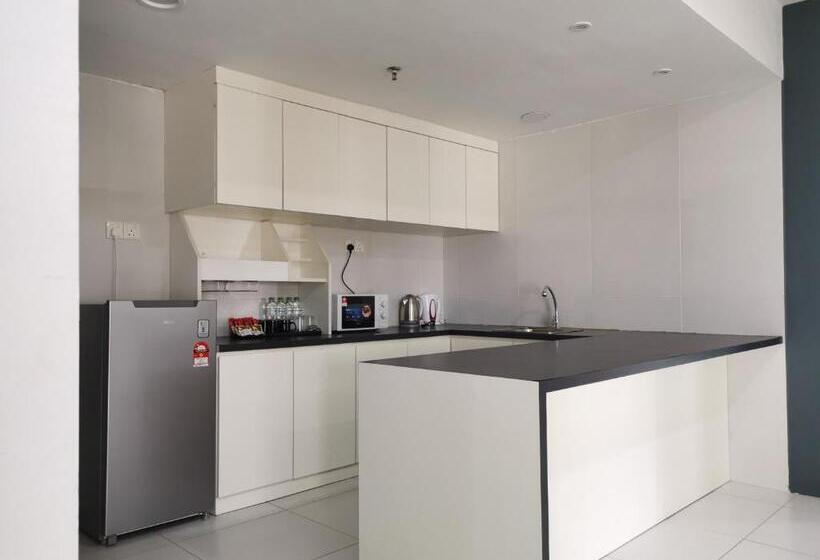 스탠다드 4인용 룸 바다전망, Century Langkasuka Resort Langkawi