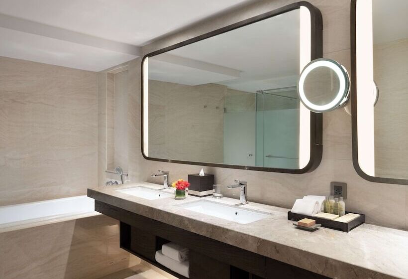 Люкс Вид на Море, Hilton Bali Resort