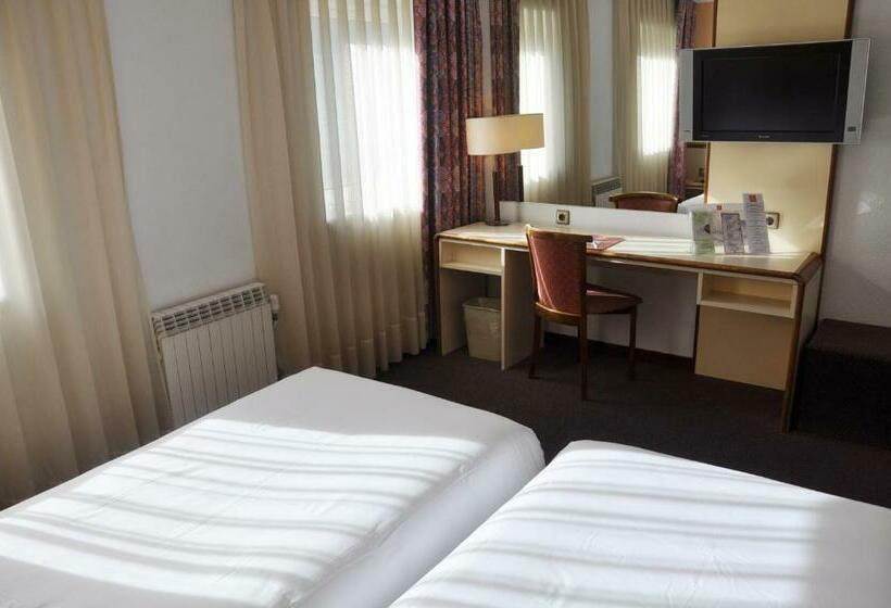 Chambre Standard Individuelle, Andorra Palace