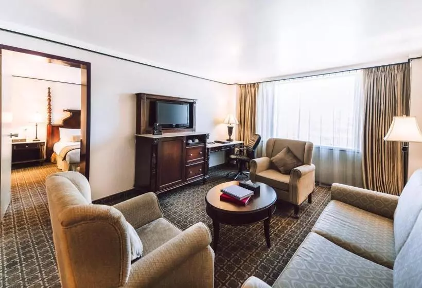 Suite, Chinggis Khaan