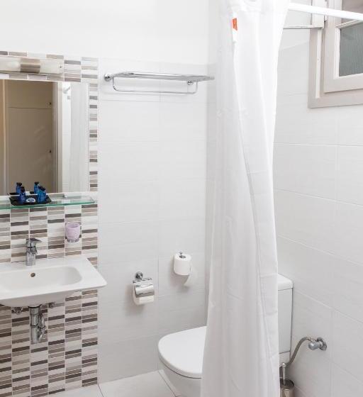 اتاق سوپریور, Erato