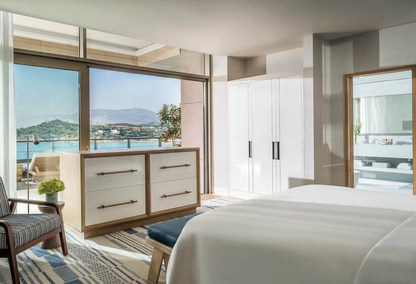 סוויטה מלכותית 2 חדרים, Four Seasons Astir Palace Athens
