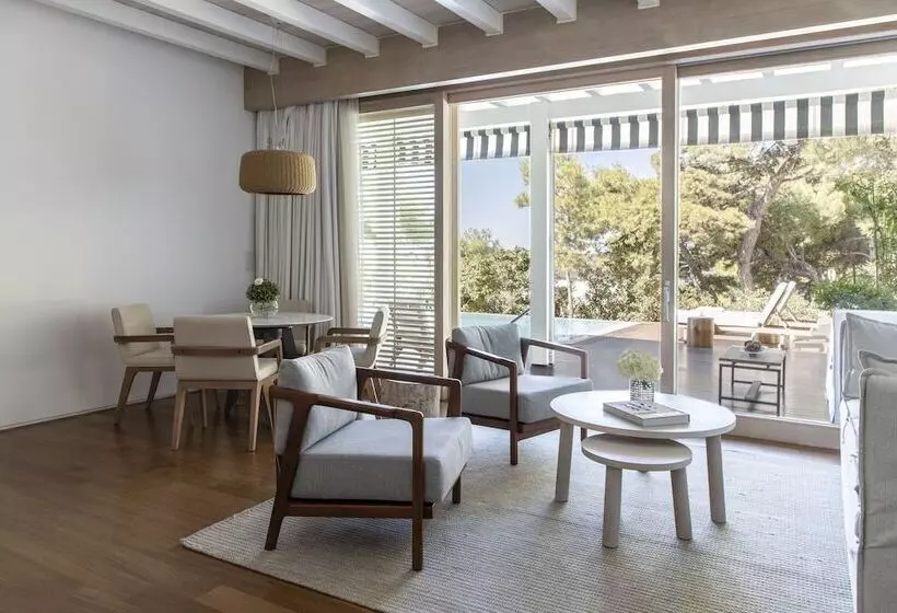 ガーデンビュースイート, Four Seasons Astir Palace Athens