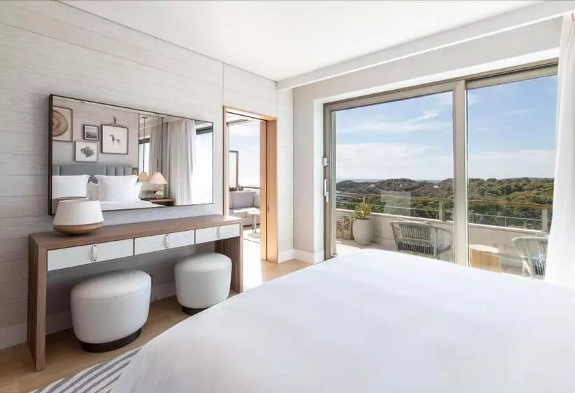 キングサイズベッドのジュニアスイート, Four Seasons Astir Palace Athens