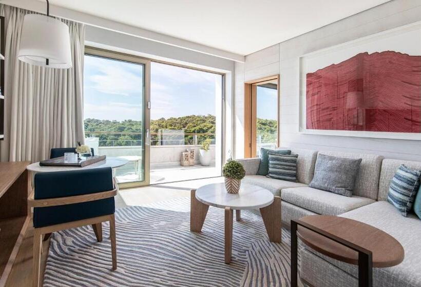 סוויטת ג'וניור מיטת קינג, Four Seasons Astir Palace Athens