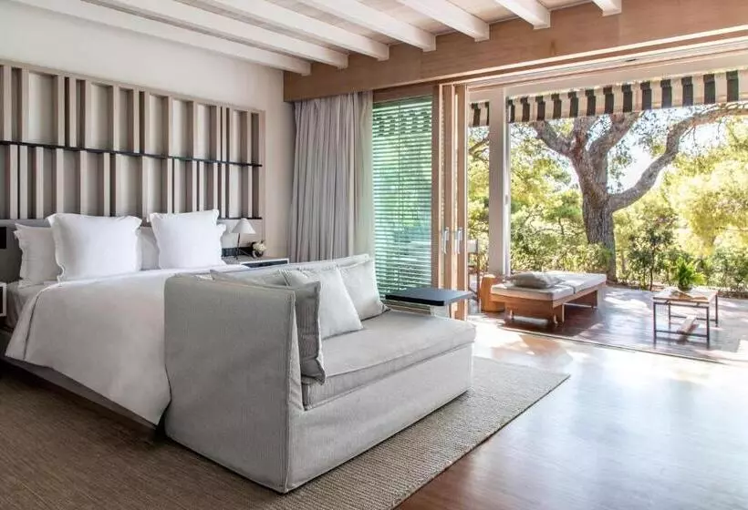スタンダードバンガロー, Four Seasons Astir Palace Athens