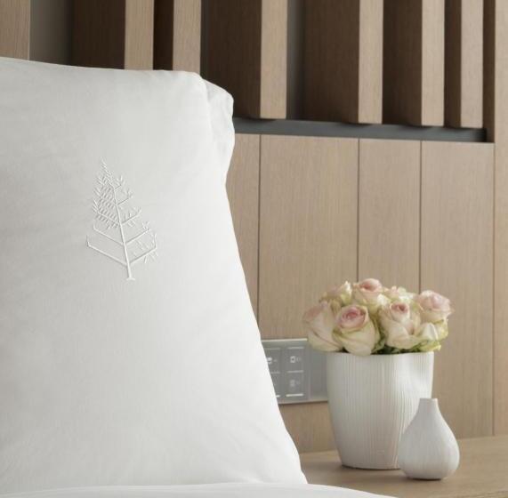 בקתה סטנדרטית, Four Seasons Astir Palace Athens