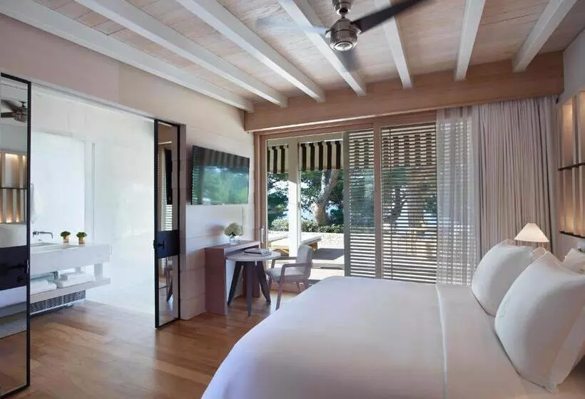 スタンダードバンガロー, Four Seasons Astir Palace Athens