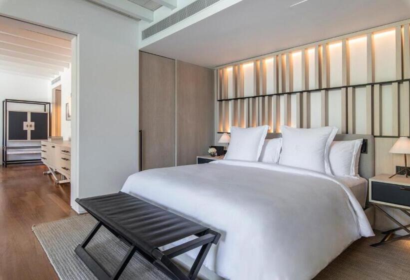 Люкс Вид на Сад, Four Seasons Astir Palace Athens