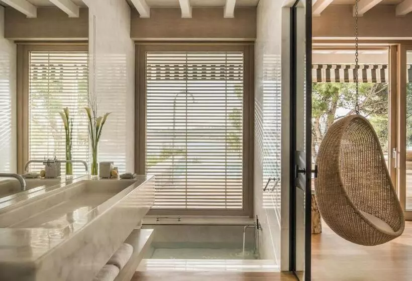 オーシャンビュースイート, Four Seasons Astir Palace Athens