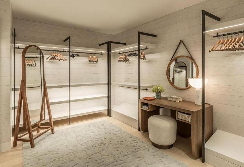 Люкс Real 2 Спальни, Four Seasons Astir Palace Athens