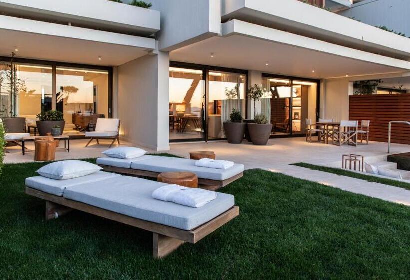 Люкс Кровать Кинг, Four Seasons Astir Palace Athens