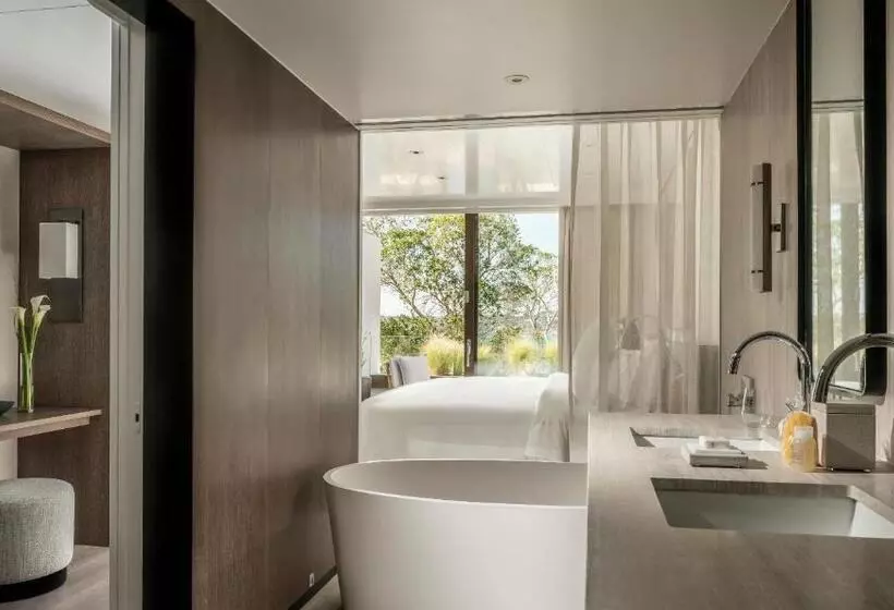 キングサイズベッドのスイートルーム, Four Seasons Astir Palace Athens