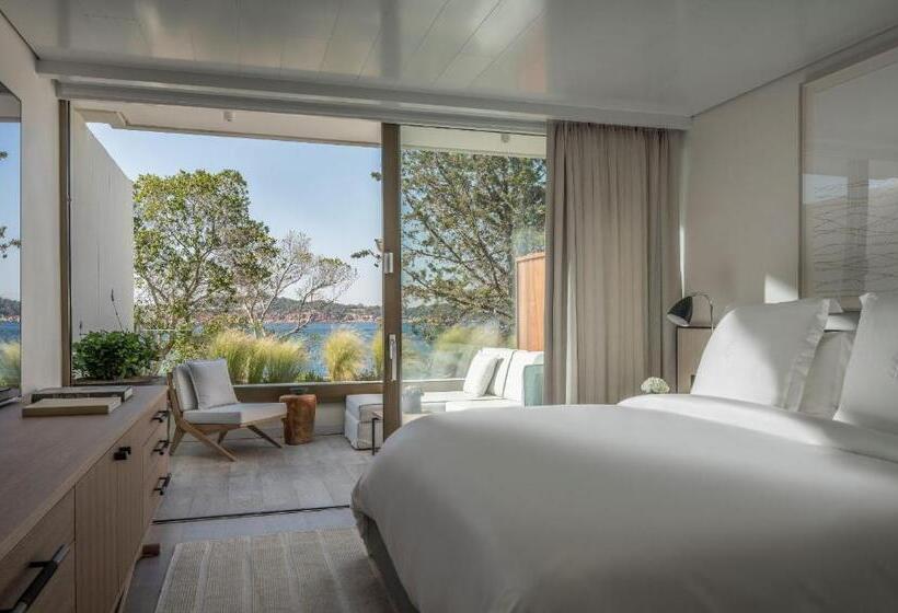 מיטת קינג בסוויטה, Four Seasons Astir Palace Athens