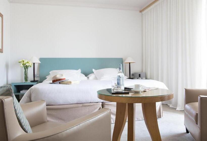 اتاق استاندارد با چشمانداز دریا, La Villa Calvi