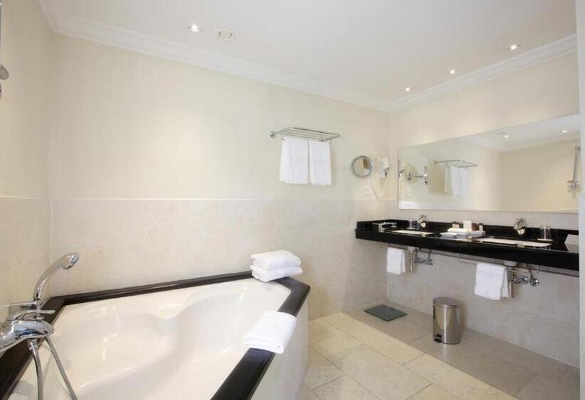 سوییت جونیور با چشمانداز دریا, La Villa Calvi