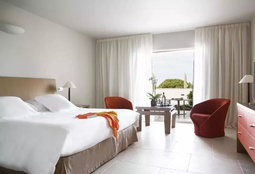 اتاق لوکس با چشم‌انداز دریا, La Villa Calvi