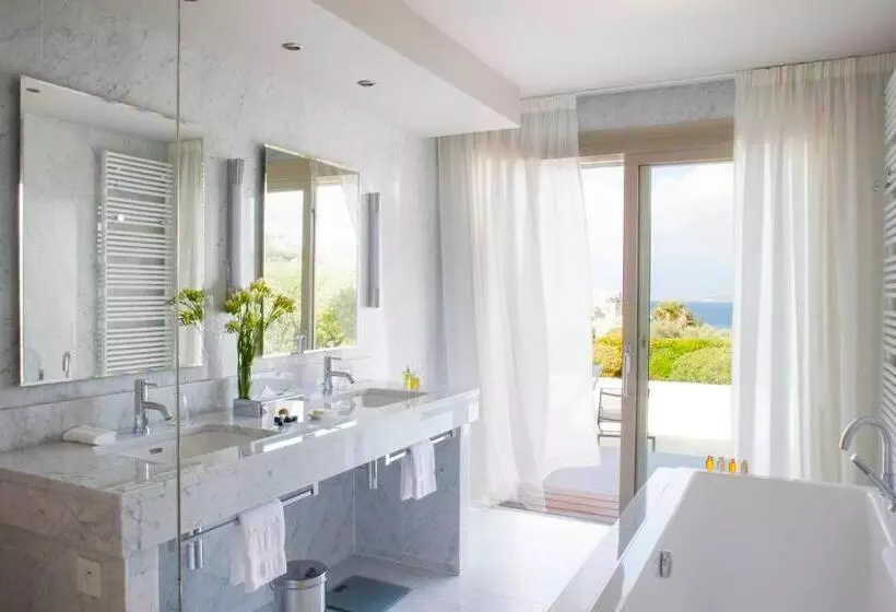 آپارتمان پرستیژ 1 خوابه, La Villa Calvi