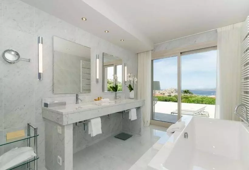 آپارتمان پرستیژ 1 خوابه, La Villa Calvi