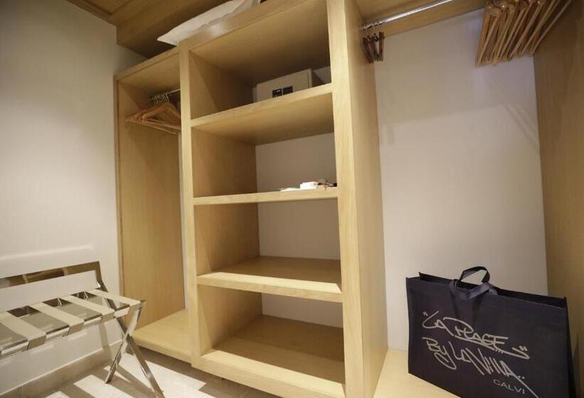 آپارتمان 2 خوابه با چشمانداز دریا, La Villa Calvi