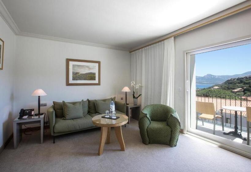 2 Bedrooms Suite Sea View, La Villa Calvi