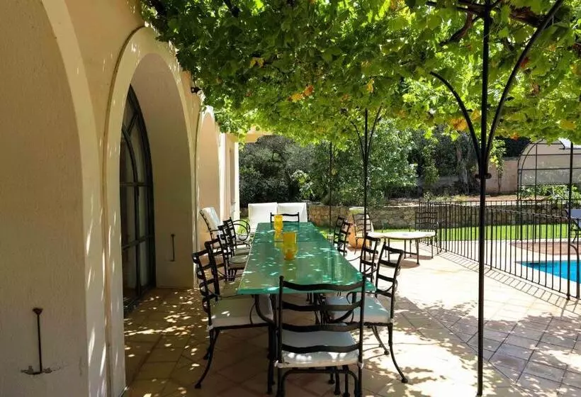 ویلای 1 خوابه با چشم‌انداز باغ, La Villa Calvi