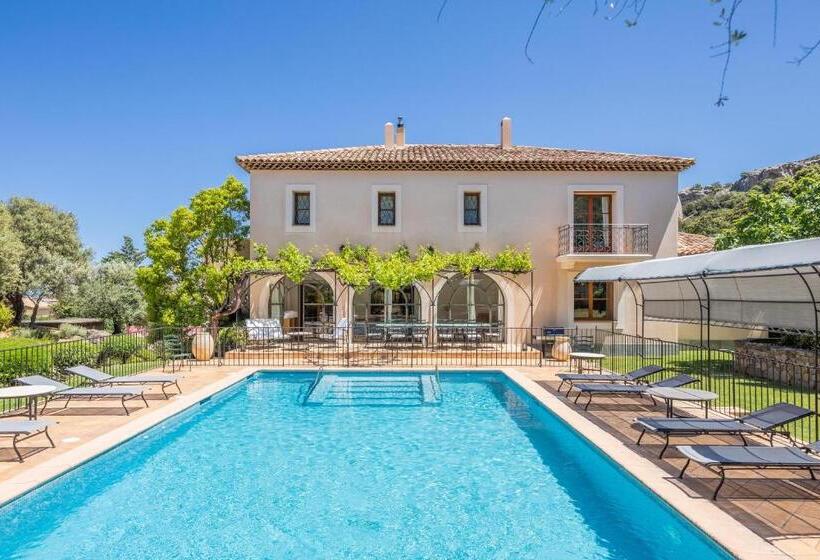 ویلای 1 خوابه با چشمانداز باغ, La Villa Calvi