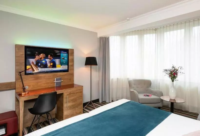 اتاق راحتی سه تخته, Leonardo Boutique Hotel Berlin City South