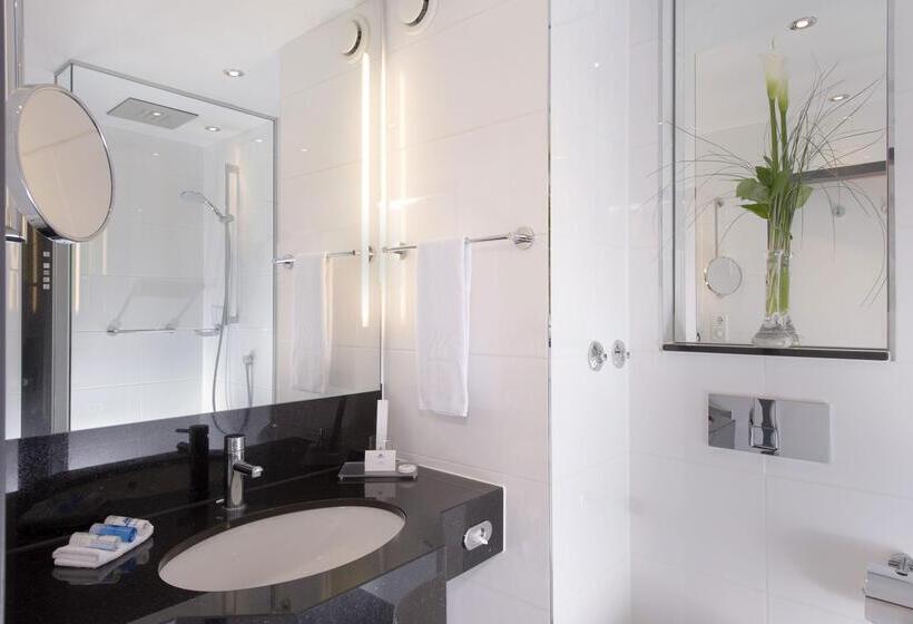 Классический Номер, Maritim Hotel München