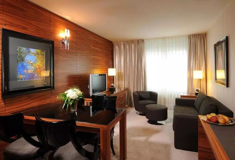 Suite Junior, Maritim Hotel München