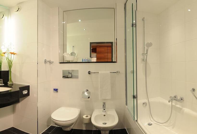 수피리어 룸, Maritim Hotel München