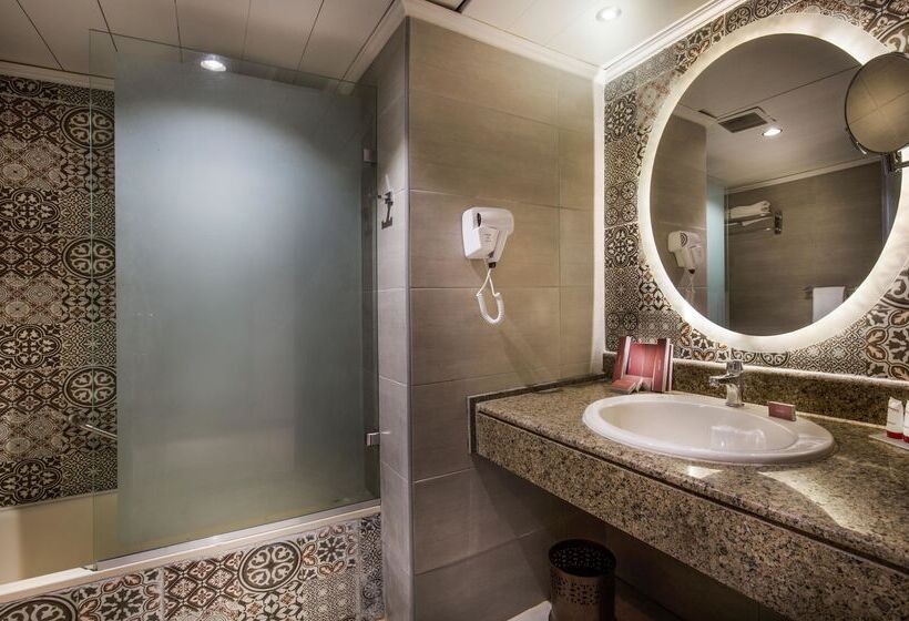 اتاق پرمیوم, Pyramisa Suites Hotel Cairo