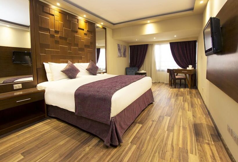 اتاق پرمیوم, Pyramisa Suites Hotel Cairo