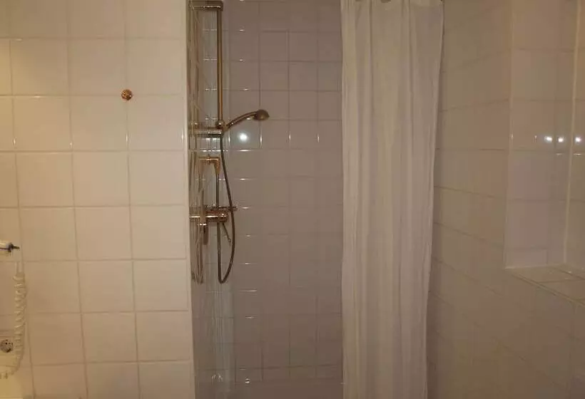 スタンダードルーム, Bellevue Schmölln