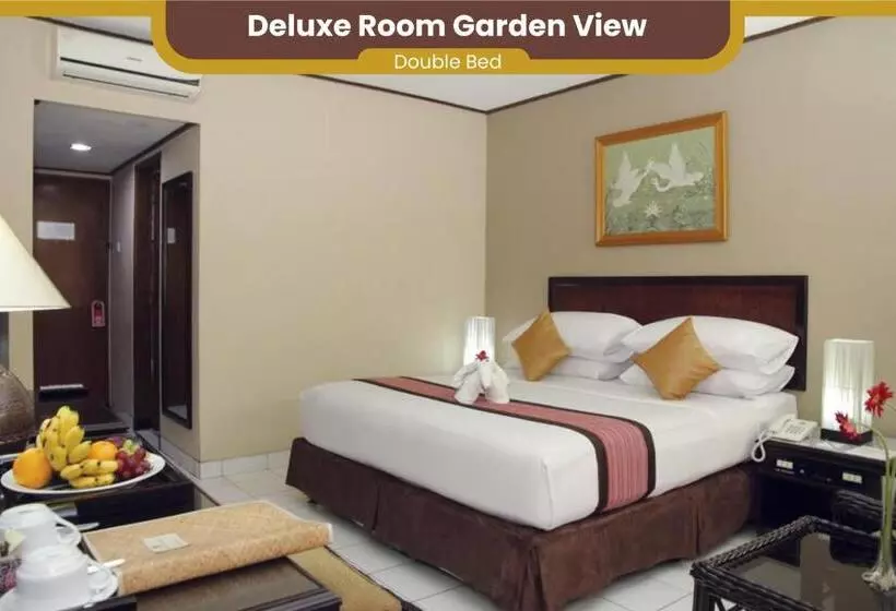 اتاق استاندارد با چشم‌انداز باغ, The Jayakarta Yogyakarta Hotel & Spa