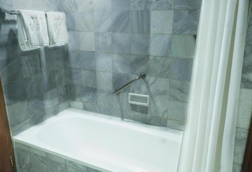 标准间带游泳池, The Jayakarta Yogyakarta Hotel & Spa
