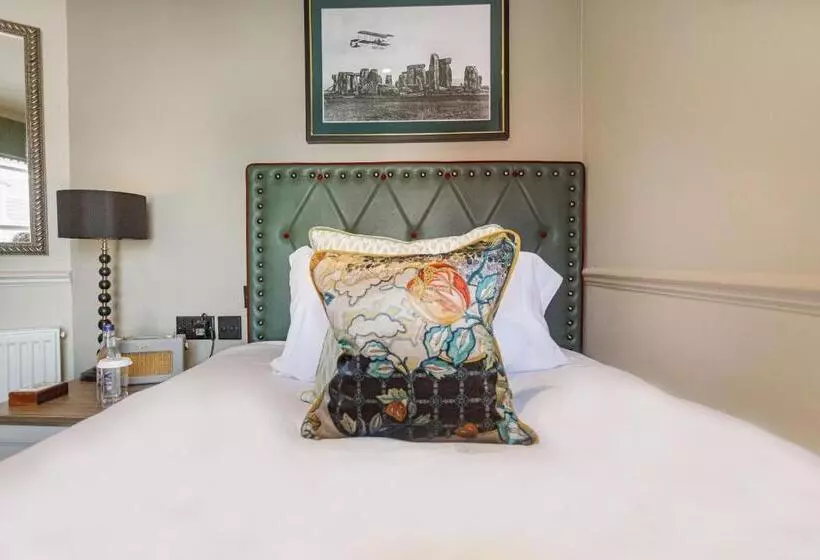 クラシックシングルルーム, The George Hotel, Amesbury, Wiltshire