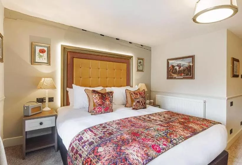 スーペリアールーム, The George Hotel, Amesbury, Wiltshire